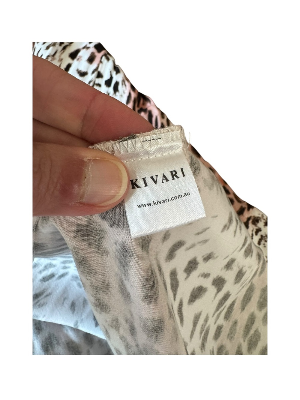 KIVARI | NEW Zephyr Wrap Maxi Dress in Leopard Print, Size Medium - Picture 10 of 14